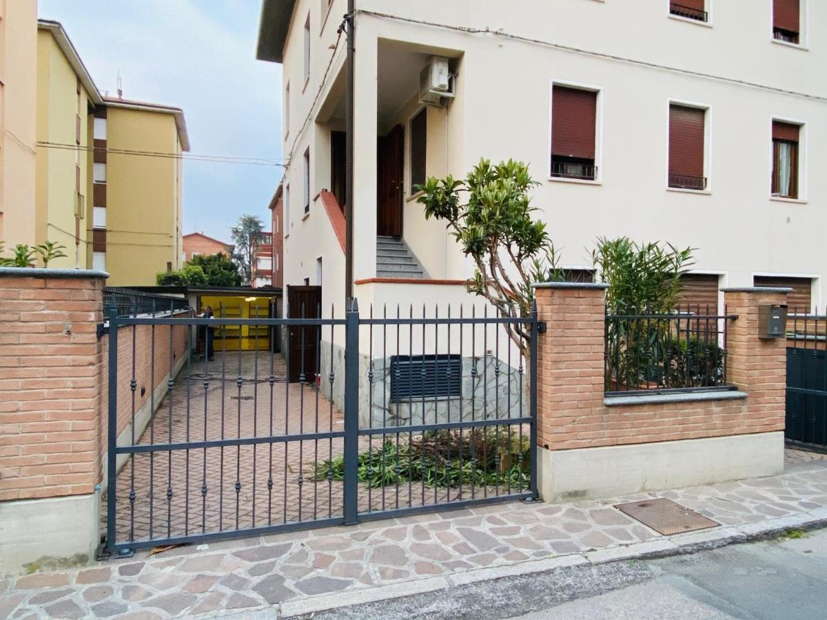 Viale Manzoni Hotel Sassuolo Ngoại thất bức ảnh